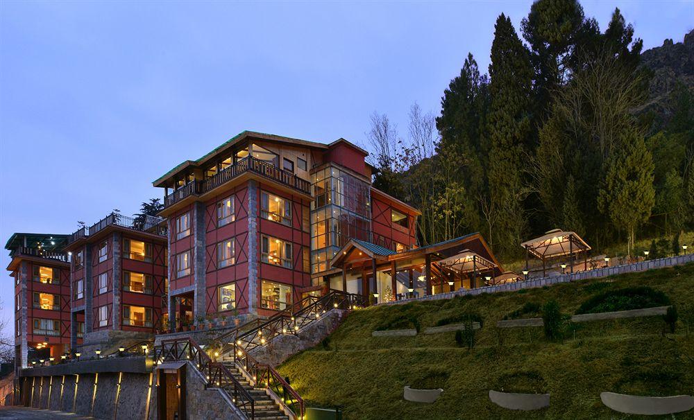 Hotel Golden Tulip Srinagar Extérieur photo